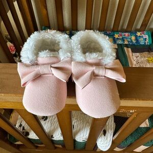 Lucky Brand Pink Moccasins
